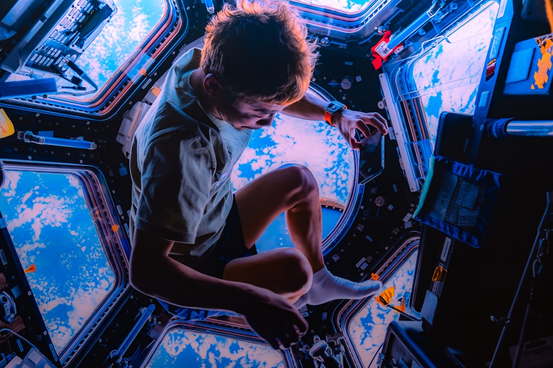 Growing Their Own Remedies: How Space Travelers Could Become Medically Independent - Space Portal featured image